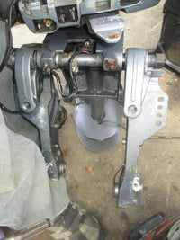 Load image into Gallery viewer, Yamaha 40hp 4 stroke outboard 20" shaft  midsection
