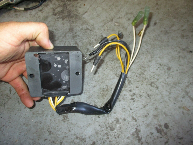 1996 Suzuki DT200 2-stroke outboard Rectifier regulator 32800-87D00