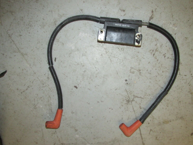 Evinrude Ficht outboard 2-stroke V-6 dual ignition coil 583740