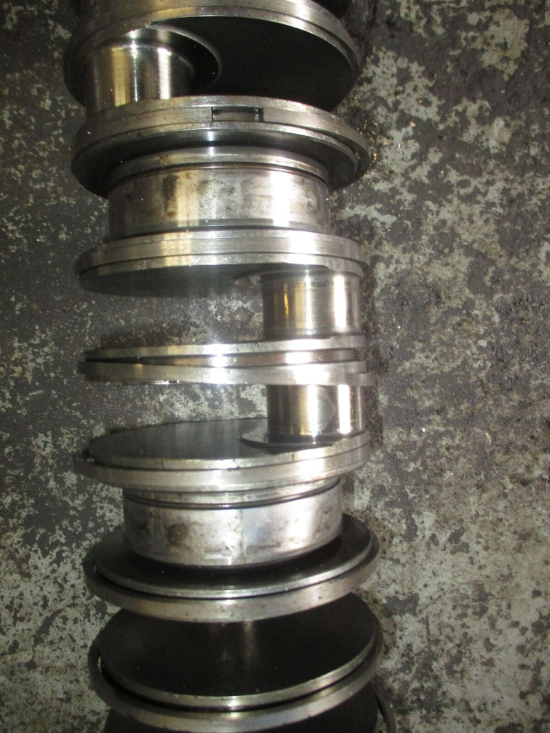 Evinrude 135 Ficht outboard crankshaft (0438930)