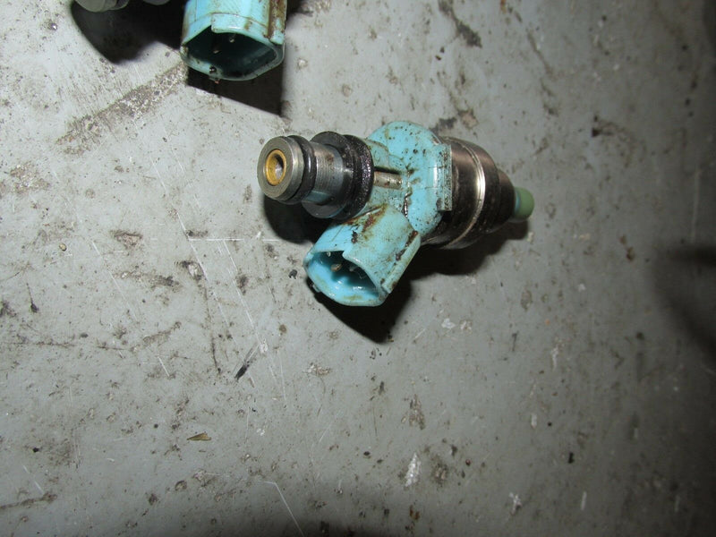 1994 Suzuki Outboard DT 200 two stroke fuel injector 15710-92E01