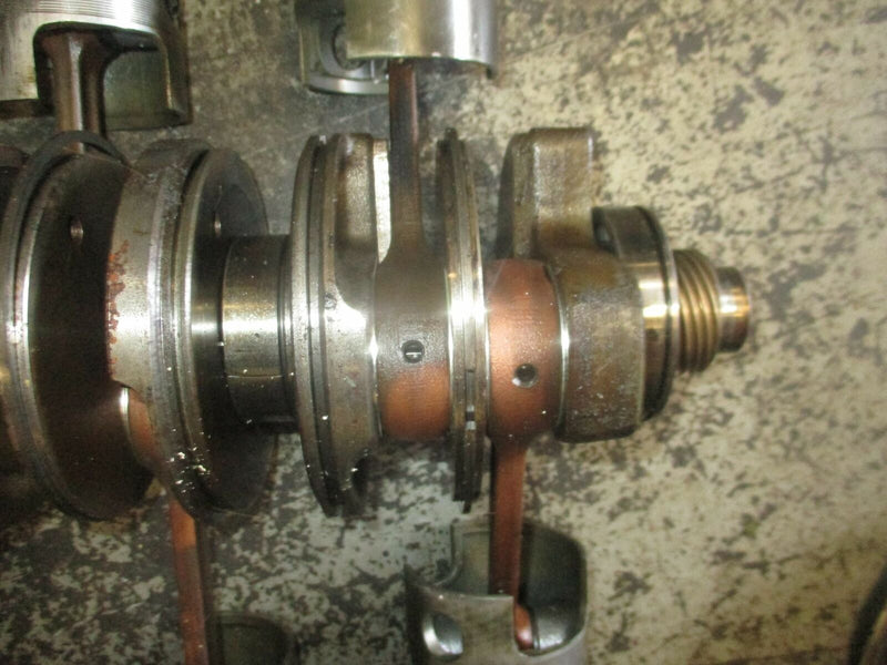 Suzuki DT150 150hp outboard crankshaft (12200-92E04)