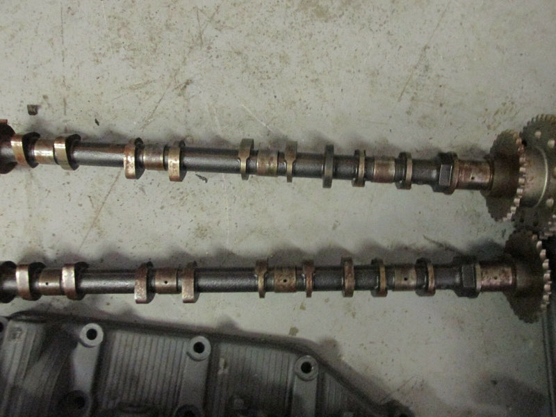 2004 Johnson outboard J90PL4SR 90hp 4 stroke cylinder head