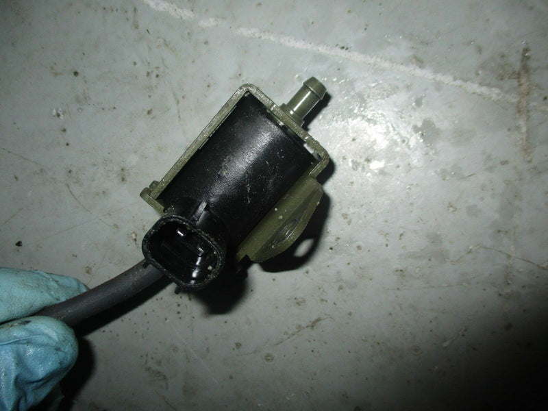 2000 Yamaha 150 hp HPDI 2-stroke outboard oil solenoid