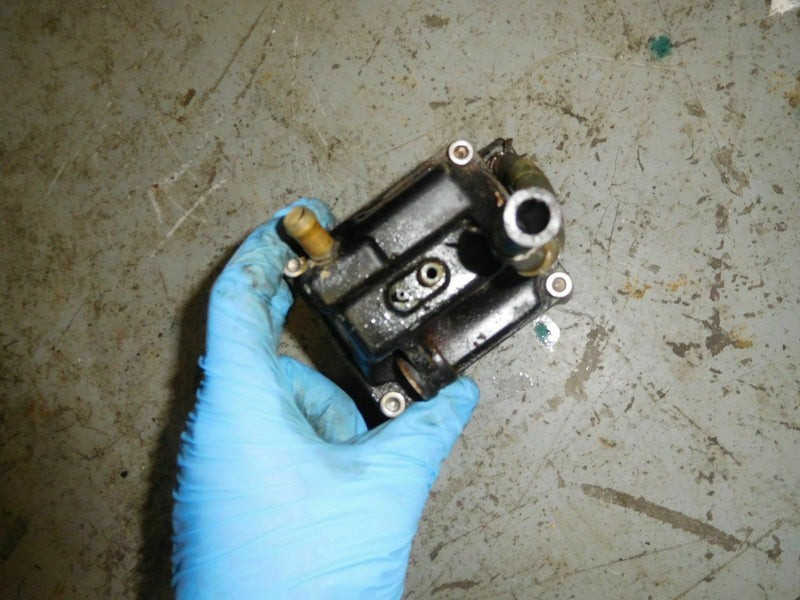 2002 Suzuki outboard DT 225hp 22501-25065 Fuel Vapor Separator tank