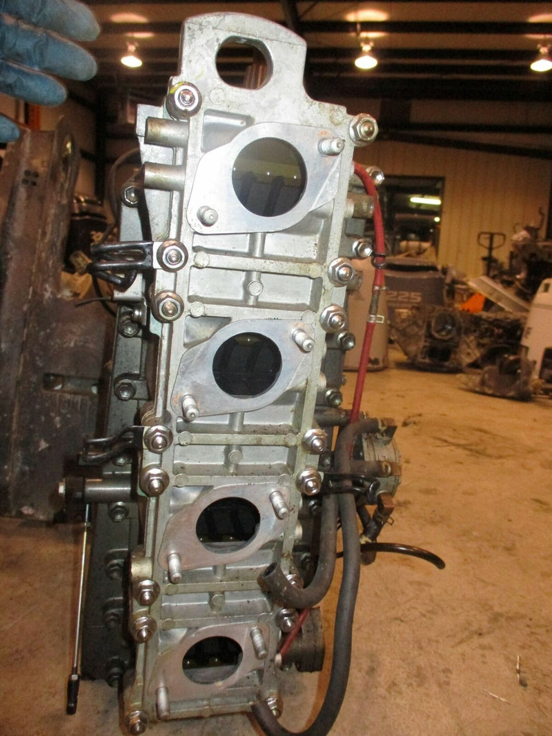 Suzuki DT140 140hp outboard crankcase powerhead