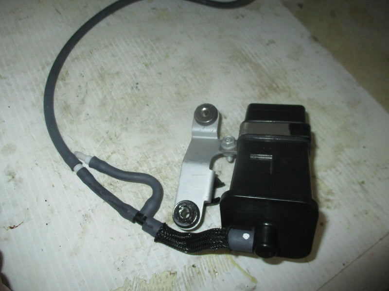 Yamaha 200hp 4 stroke outboard air canister (6P2-24170-00-00)