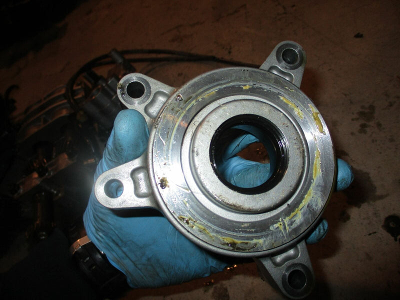 Suzuki DF150 150hp outboard bearing (12734-96J00)