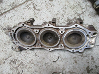 Load image into Gallery viewer, 2002 Yamaha HPDI 200hp outboard z200txra strbd cylinder head 68f-11111-00-94
