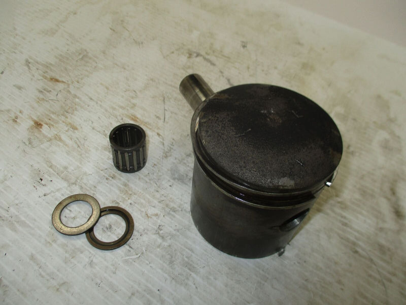 Suzuki DT200 200 hp outboard port piston (12120-88D50)