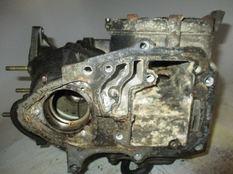 Evinrude Tracker 25hp outboard crankcase block