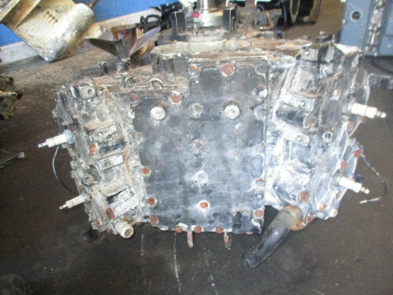 Johnson VRO 90hp outboard crankcase powerhead