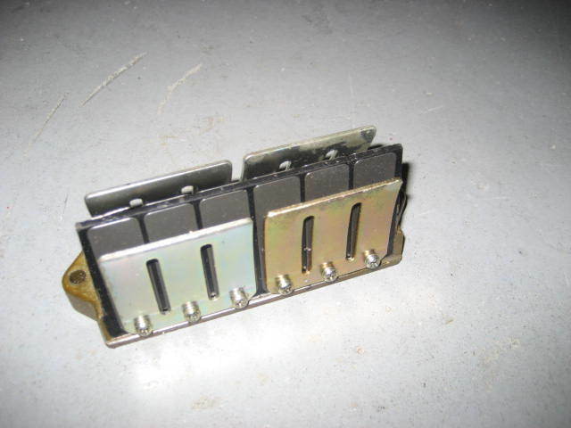 Suzuki Outboard DT 150 200 225 Reed Valve Assembly 13150-92E30