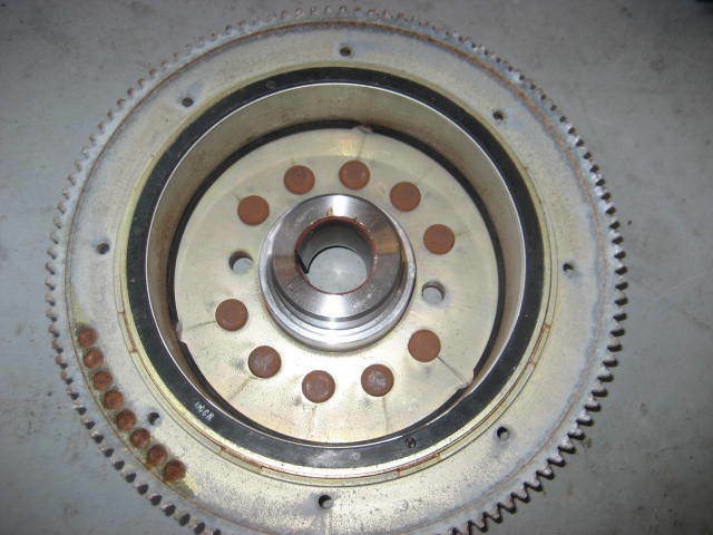 YAMAHA outboard HPDI 250 and 300 hp 2003 Flywheel Rotor Assembly 60V-81450-00-00