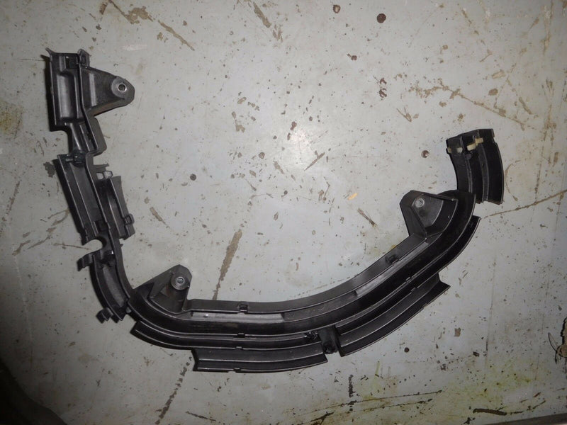 2004 Yamaha outboard 225 hp 4 stroke  F225TXRC Wire harness mount plate