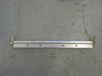 Load image into Gallery viewer, 2001 Yamaha 150hp 0X66 Saltwater series 2 fuel rail 65L-13938-00-00
