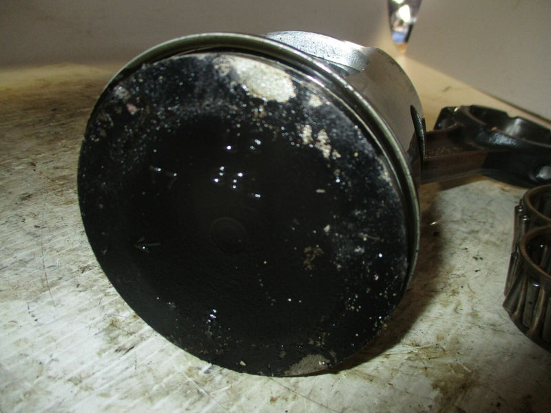 Yamaha OX66 225hp outboard starboard piston and rod (62J-11631-02-86)
