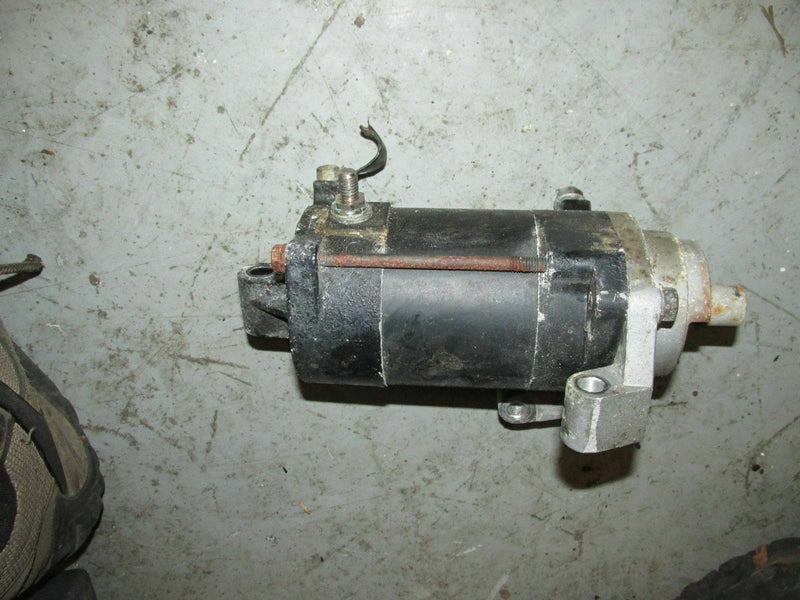 1992 Yamaha Outboard 225TLRQ 225hp 2-stroke starter 61H-81800-01