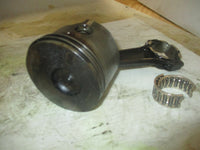 Load image into Gallery viewer, Evinrude ETEC 175hp outboard starboard piston and rod (5005443)
