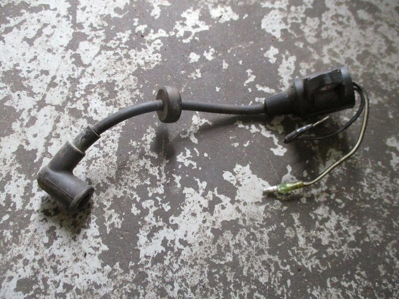 2001 Yamaha 15hp 2-stroke outboard ignition coil 63v-85570