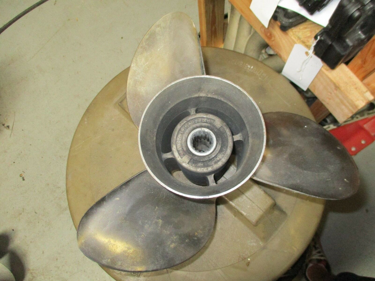 Michigan Counter rotation stainless steel propellor 013045 14 1/2 x19 LH