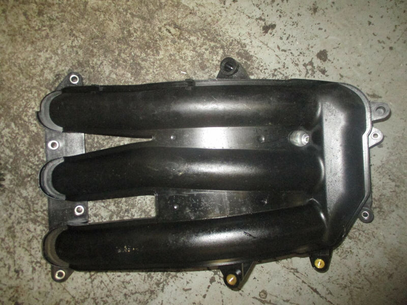 Yamaha 225hp 4 stroke outboard port intake manifold (6BB-13641-00-00)