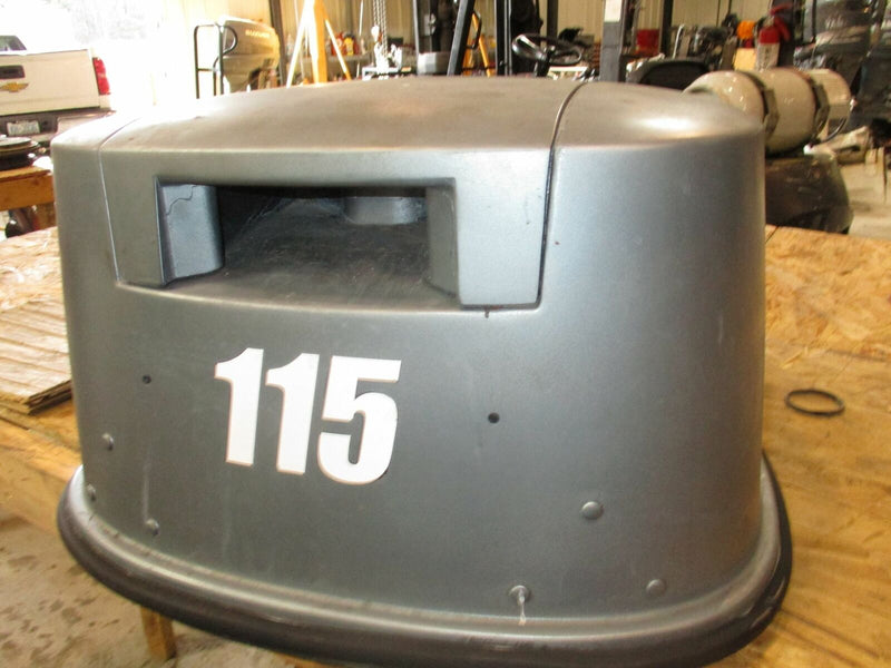 Yamaha 115hp 2 stroke outboard top cowling