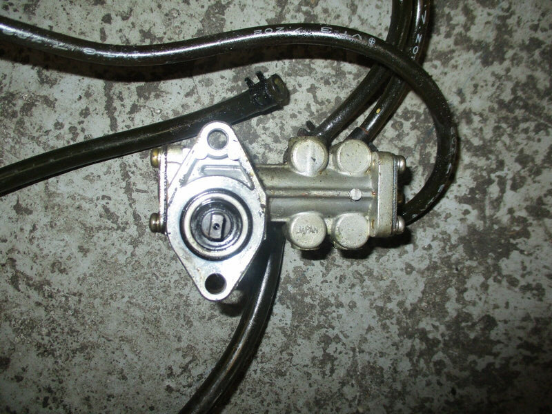 2002 Earlier Nissan NS90 2-stroke outboard oil pump 3b7-09000-1