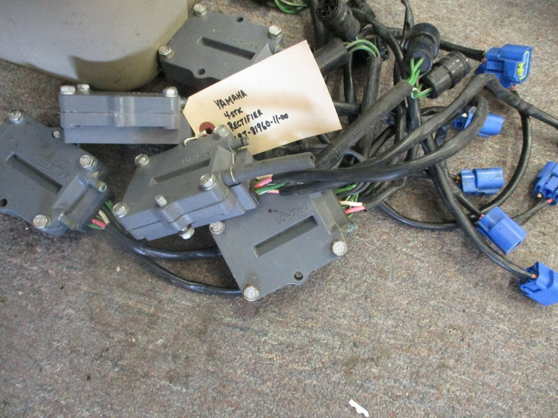 Yamaha 200-225hp 4-Stroke Outboard Rectifier Regulator 69J-81960-01-00