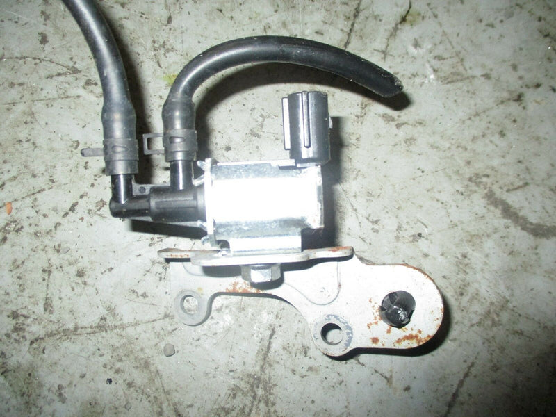 2011 Suzuki DF250 4-stroke outboard pressure relief valve