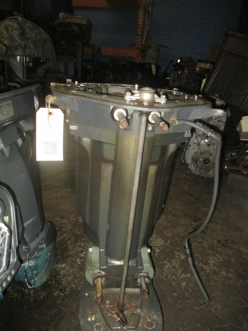 Yamaha 350hp 4 stroke outboard 25" midsection