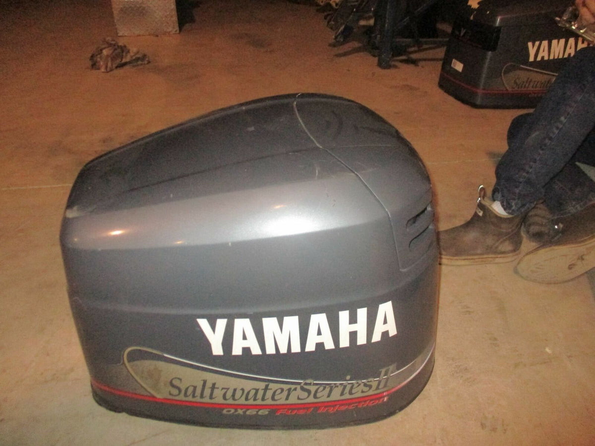 Yamaha SWS OX66 200hp outboard top cowling
