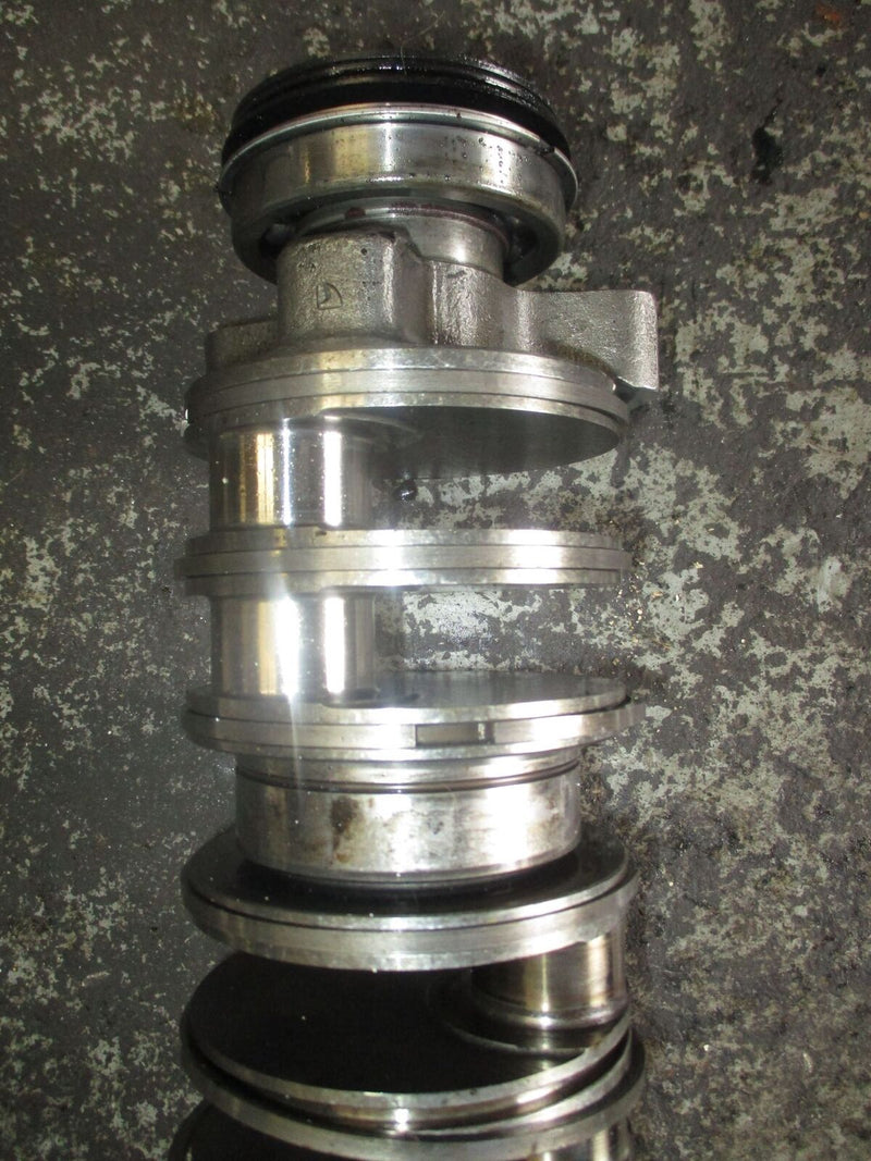 Evinrude 135 Ficht outboard crankshaft (0438930)