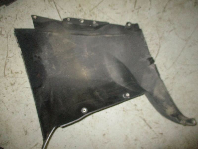 Yamaha 350hp 4 stroke outboard starboard midsection cover (6AW-42771-00-8D)
