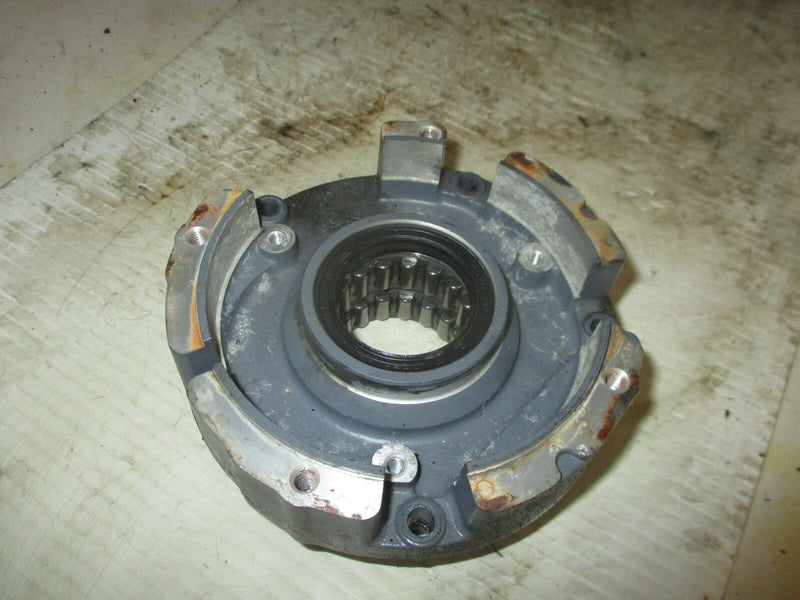 Yamaha HPDI 200hp outboard upper bearing carrier (68F-15163-00-94)