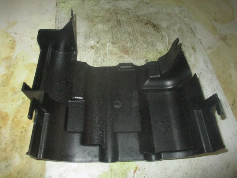 Suzuki DF175 175hp outboard air intake guide (11191-96J00)