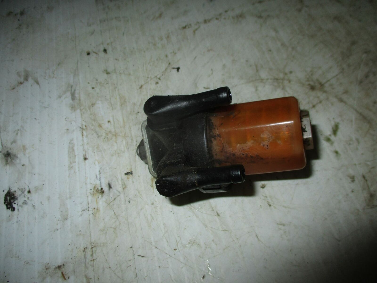 Yamaha 90hp 2 stroke outboard fuel filter (61N-24560-00)