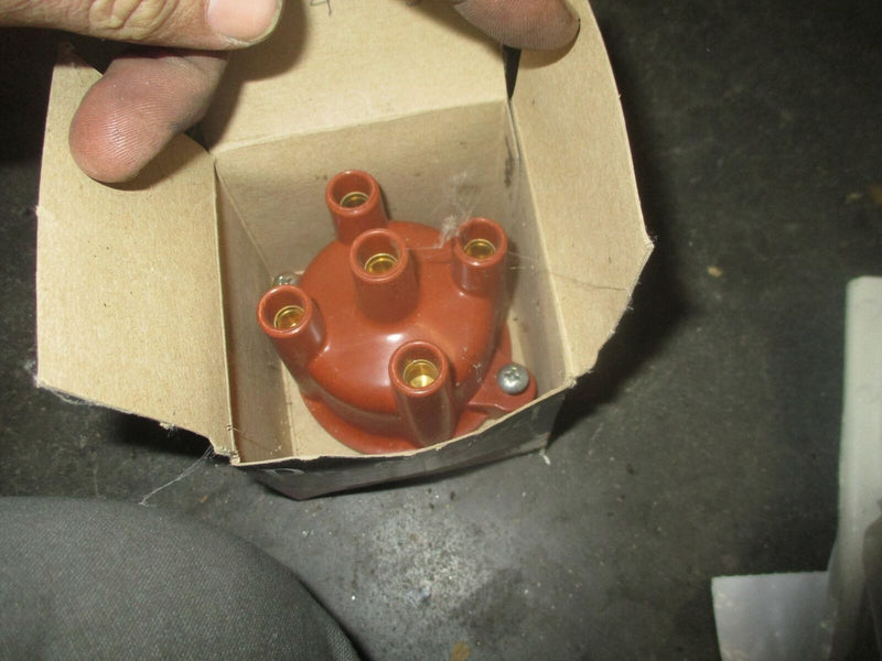 Preferred outboard distributor cap (VP-263-COMBO)