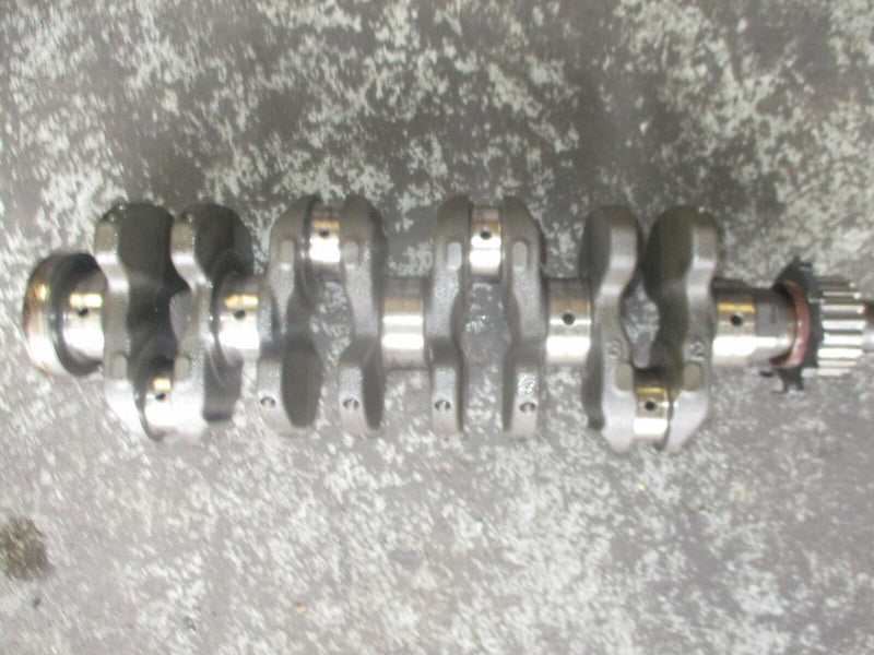 Honda 130hp 4 stroke outboard crankshaft (13310-ZW5-000)