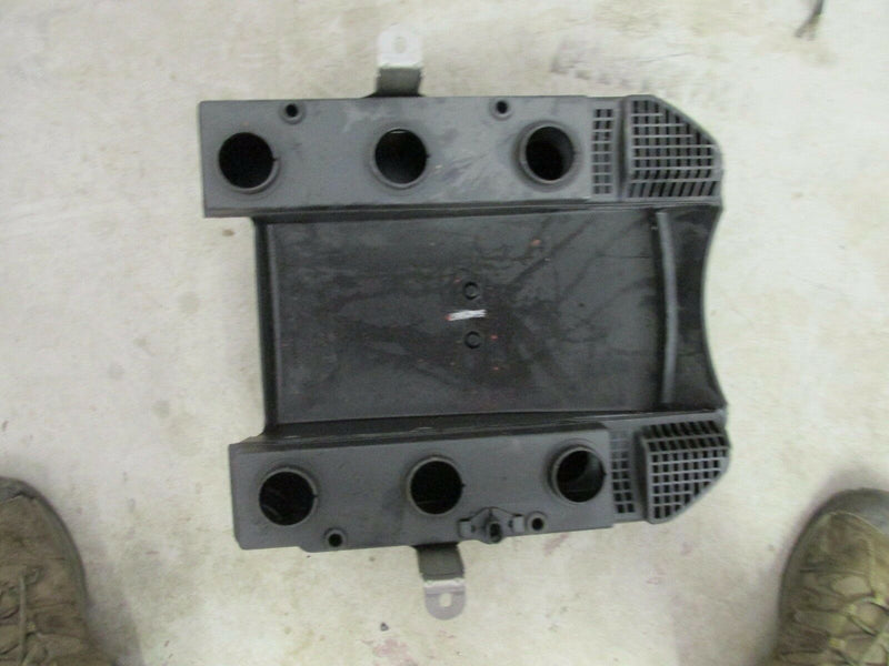 Evinrude Ficht intake silencer 5801897