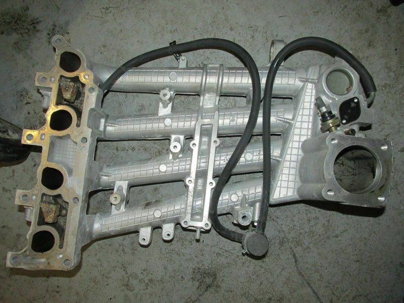 2000 Suzuki outboard DF60 hp 06001F-031341 4-stroke intake manifold 13110-99E01