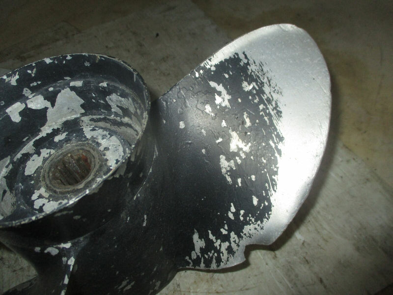 Evinrude 90hp 2 stroke outboard aluminum propeller