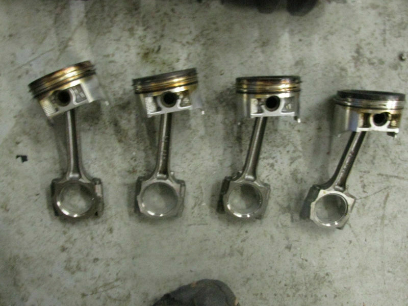2003 Johnson outboard 115hp 4 stroke J115PX4STS piston and rod 5033653