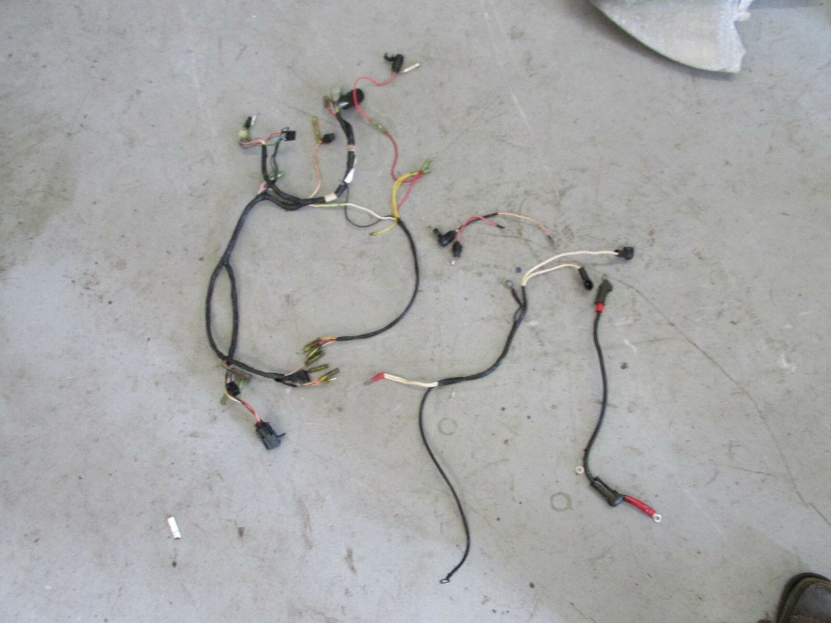 1998 Suzuki Outboard DT 140 wire wiring harness 36610-94680