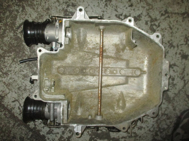 Suzuki DF250 250hp outboard intake collector cover (13140-93J00)