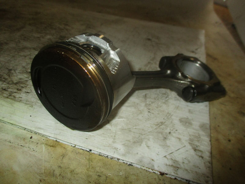 Honda BF50 50hp outboard piston and rod (13101-ZV5-010)