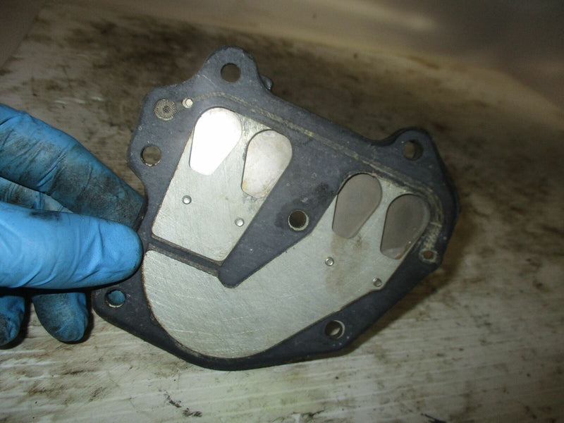 Johnson 9.9hp outboard intake manifold with reed valve
