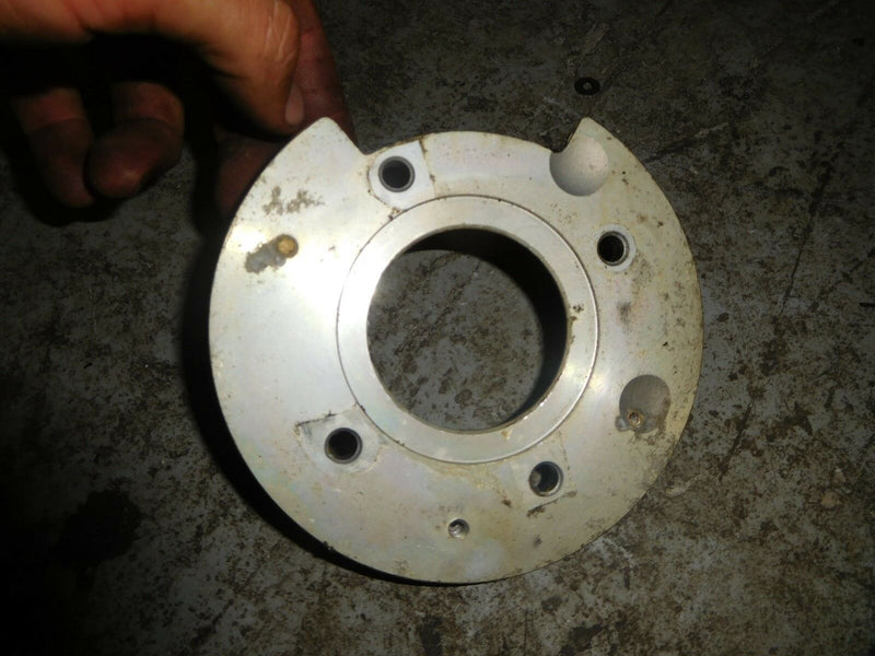 2005 Johnson 40hp 2-stroke outboard base plate 126671
