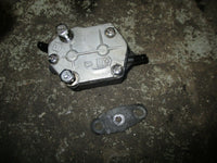 Load image into Gallery viewer, 1987 Yamaha 70hp Precision blend 2-stroke Outboard fuel pump 6A0-24410-05-00
