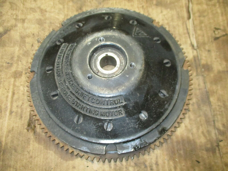 1995 Evinrude 88hp special outboard flywheel 582629